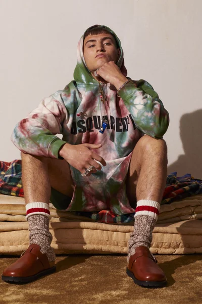 Look 24